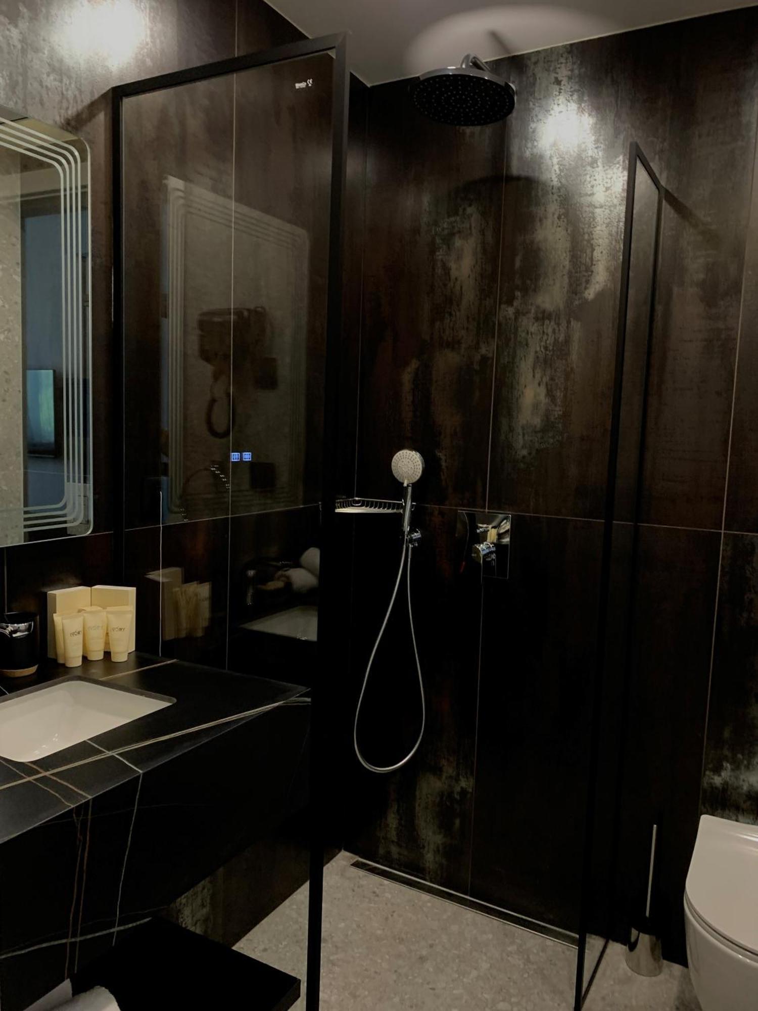 Mm Boutique Hotel Burgas Exterior foto