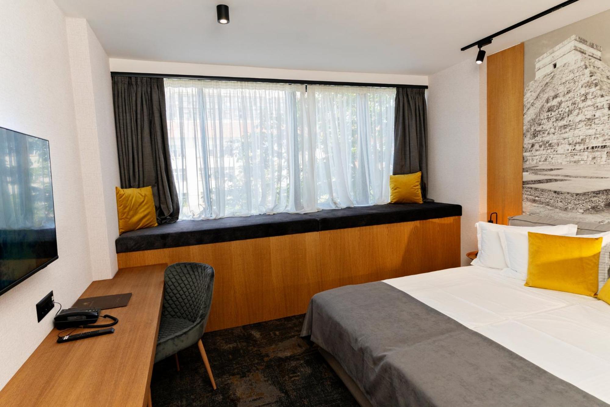 Mm Boutique Hotel Burgas Exterior foto